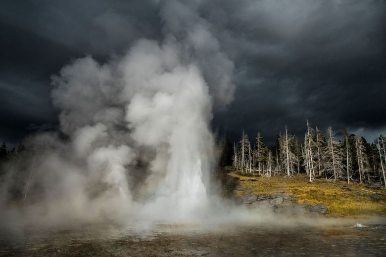 El Gran Geiser del Parque Nacional de Yellowstone 