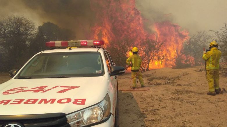 Contenidos los incendios en la sierras