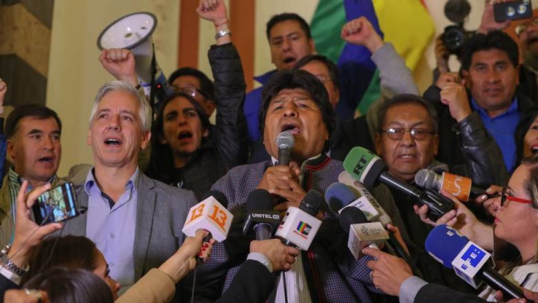 Los resultados parciales apuntan a una segunda vuelta en Bolivia