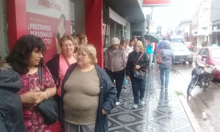 La Defensoría profundizará controles para detectar maltratos a jubilados en instituciones bancarias