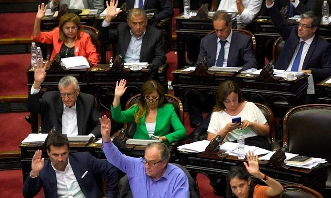 Con apoyo de Cambiemos, Diputados aprobó el proyecto sobre la deuda