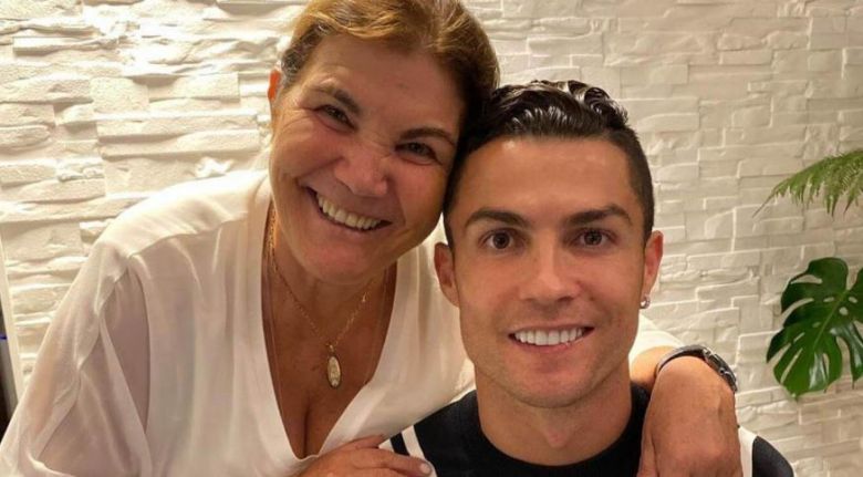 La madre de Cristiano Ronaldo sufrió un ACV y fue internada de urgencia