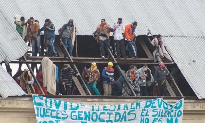 Tras más de nueve horas, los presos levantaron el violento motín en la cárcel de Villa Devoto