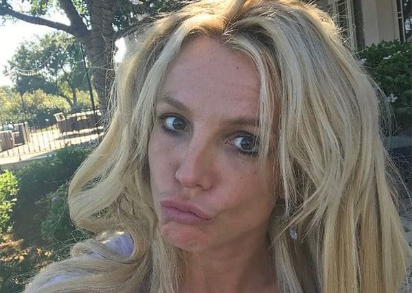 Britney Spears sorprende a sus fans diciendo adiós a su maquillaje exagerado