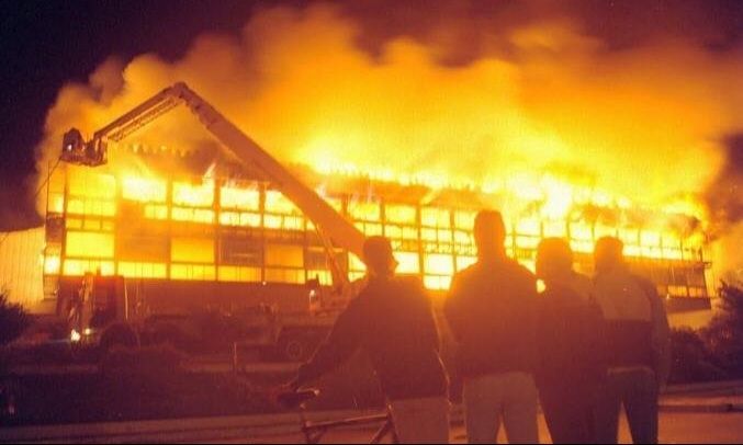 Feroz incendio en el casino de Necochea