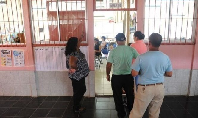 Una organización de mujeres de la tercera edad también pide que se posterguen las elecciones