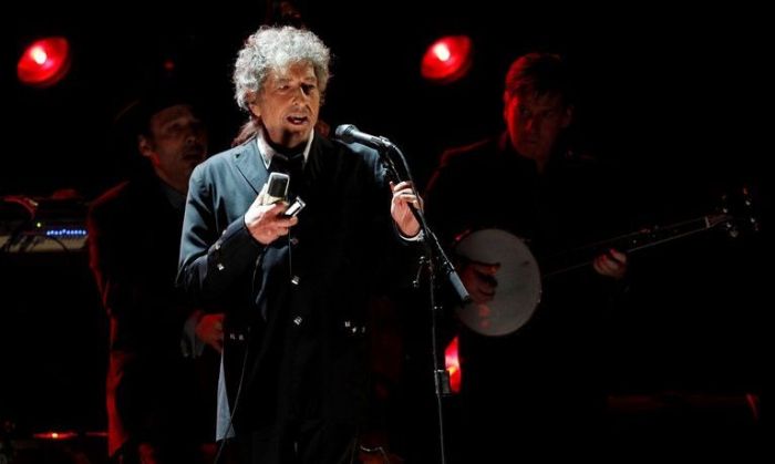 Un acuerdo histórico: Bob Dylan vendió todo su catálogo de canciones a Universal Music