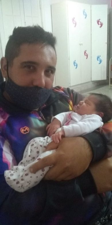 Hija de la pandemia en una familia que hizo “malabares” para sobrevivir con el circo parado