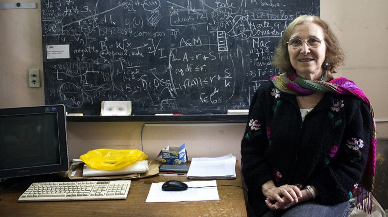 Una matemática argentina entre las cinco ganadoras del premio mundial