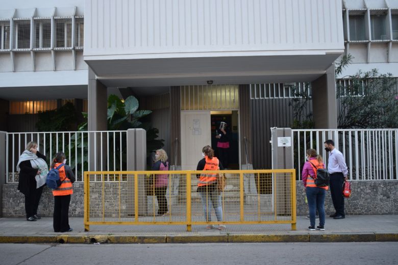 Refuerzan la prevención en los ingresos a las escuelas