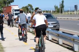 Piden que se construya una ciclovía en el tramo de la autovía Río Cuarto-Holmberg