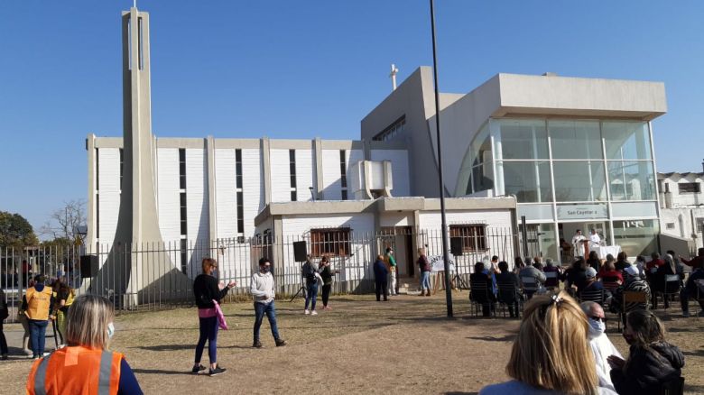 Río Cuarto tuvo su primer peregrino pasadas las 6 am y la máxima concurrencia en la misa con distanciamiento