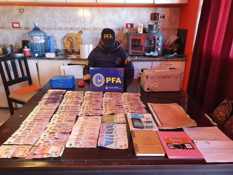 La Policía Federal Argentina desarticuló una banda dedicada a la venta de estupefacientes 