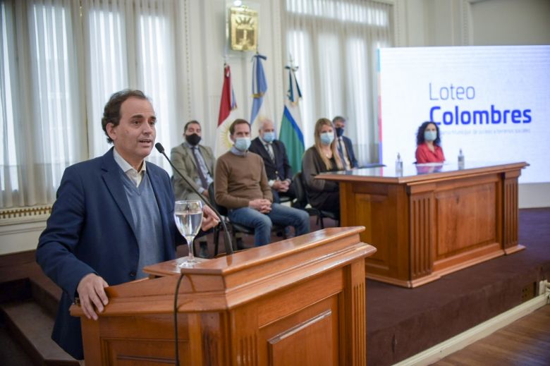 Llamosas presentó el programa municipal de acceso a terrenos sociales: “Loteo Colombres”