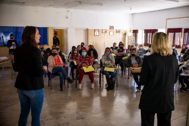 Trama emprendedora:  Llamosas lanzó el nuevo programa de inclusión para mujeres y diversidades