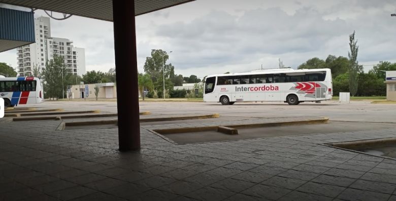 Qué presentar para viajar gratis en el transporte interurbano