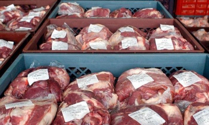 Gobierno y supermercados congelarán los precios de la carne hasta el lunes