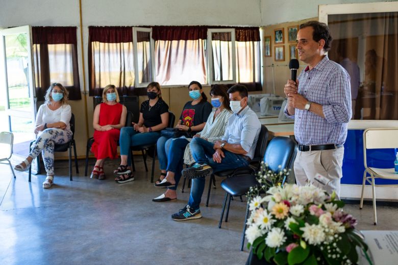  40 mujeres finalizaron el programa en barrio Alberdi