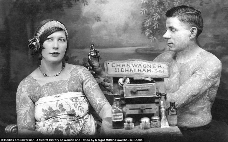 Betty Broadbent, la mujer más tatuada del mundo