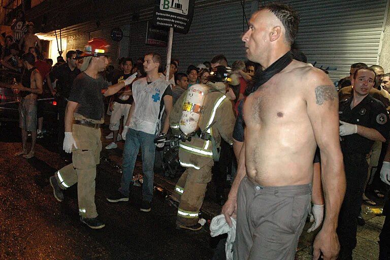 El bombero voluntario que acudió a Cromañón solo y pide perdón por no haber podido salvar más vidas