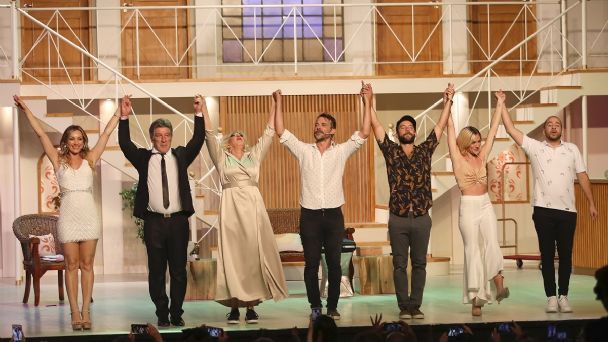 Varias obras teatrales suspenden funciones por Covid positivo