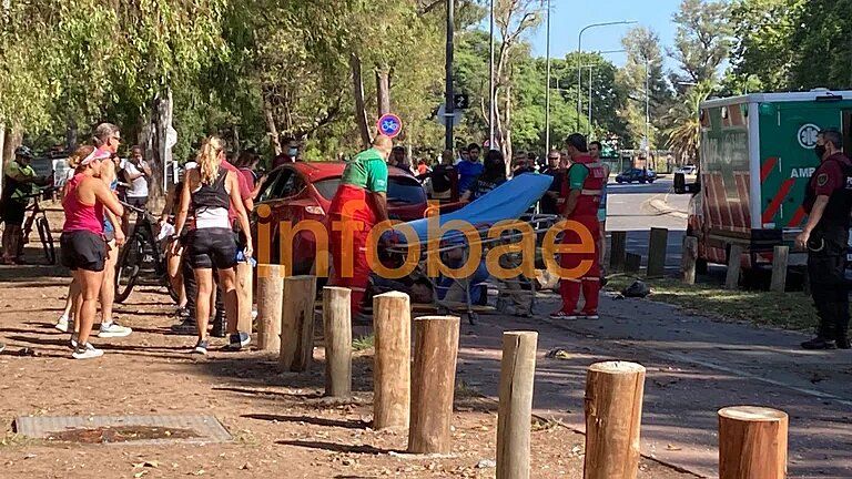 Locura en los Bosques de Palermo: un conductor atropelló a ciclistas y runners, mató a una mujer y huyó