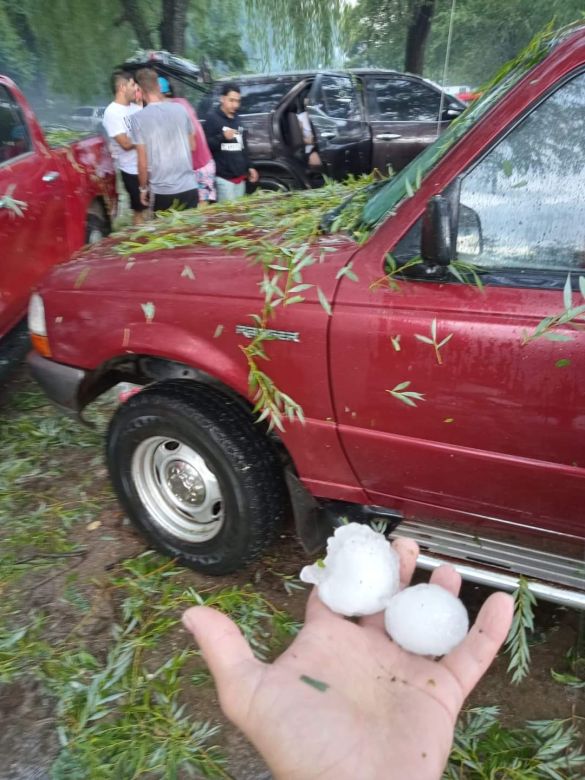 Otra fuerte granizada afectó por segundo día a Alpa Corral