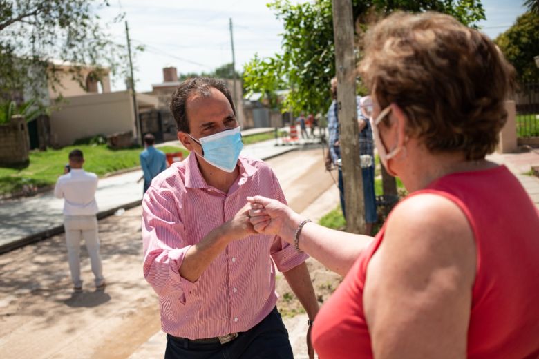 Obras de infraestructura: Llamosas recorrió el avance de los trabajos en el oeste de la ciudad