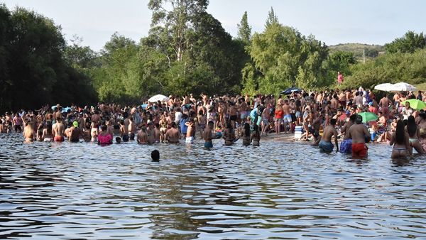 Alpa Corral: “Empezaron a llegar una cantidad impresionante de camionetas con jóvenes”