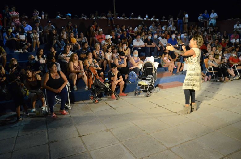 ”Un Verano en la Estación” y “Cultura Barrial”: continúan los ciclos culturales en toda la ciudad