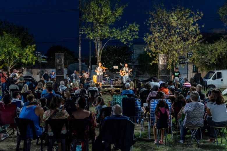 ”Un Verano en la Estación” y “Cultura Barrial”: continúan los ciclos culturales en toda la ciudad