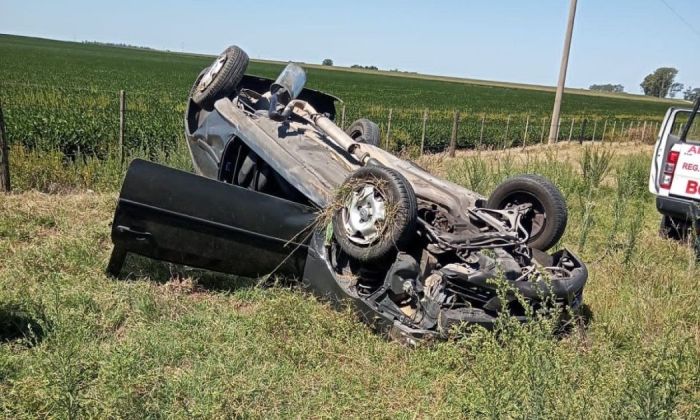 Vuelco de vehículo en la zona de Las Higueras