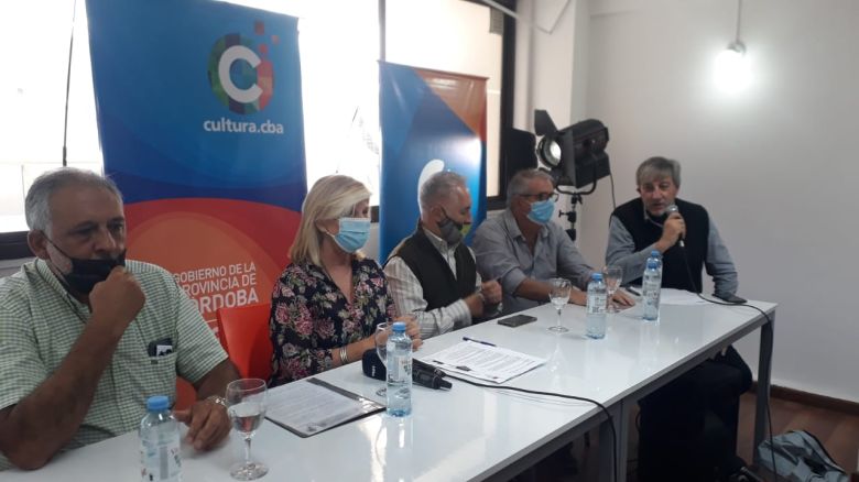 La Provincia impulsa actividades por los 90 años del coro Delfino Quirici