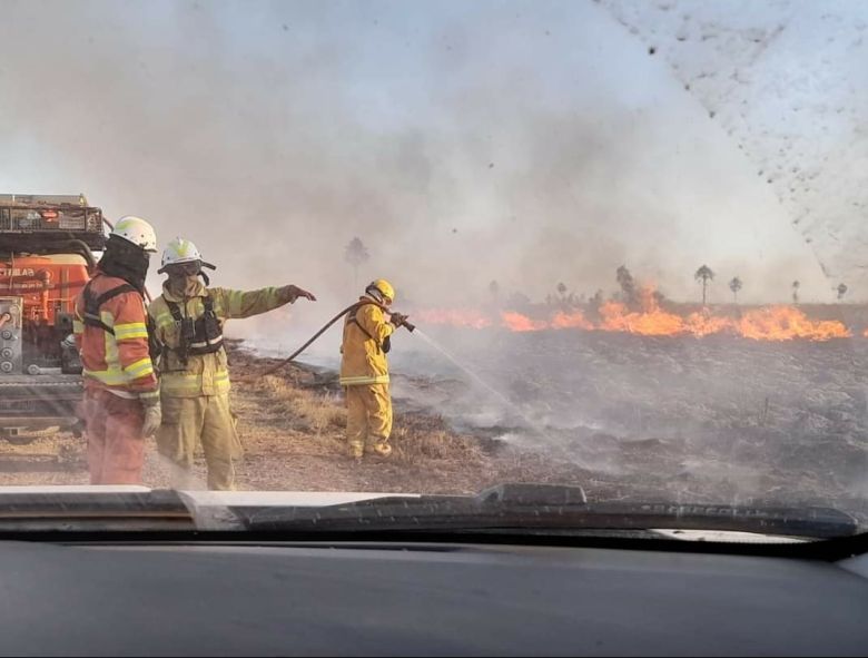 Luego de una semana de trabajo de bomberos en Corrientes, regresan los cuarteles a sus localidades 