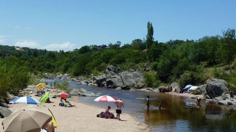 Cuesta Blanca: un joven se ahogó en la playa Piedra el Indio