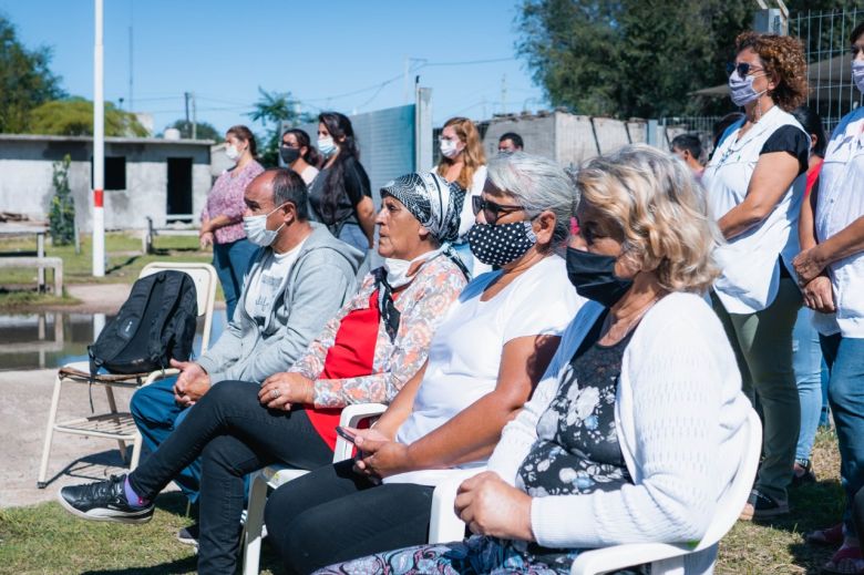 Llamosas habilitó el acceso gratuito a internet para 12 instituciones del barrio Las Delicias