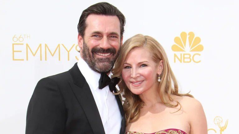 Alcoholismo, cine porno y una tragedia que lo marcó: la tormentosa vida de Jon Hamm, el protagonista de Mad Men