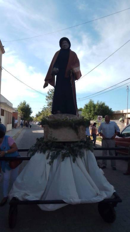 Emotiva procesión y manifestaciones de fe en el día del Cura Brochero