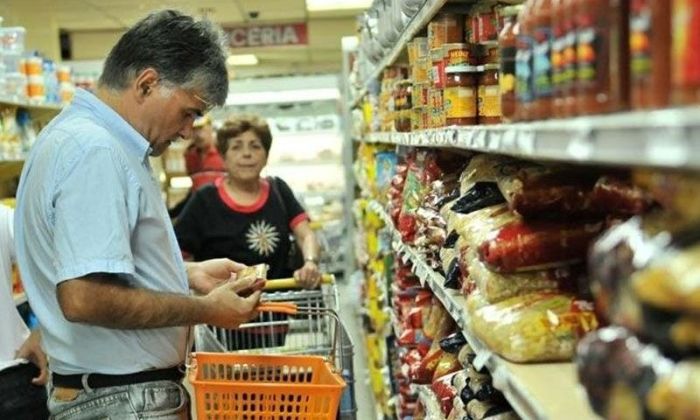 Canasta básica: en febrero una familia necesitó $83.807 para no ser pobre