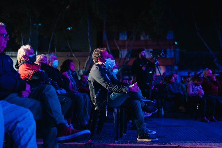 El Otoño Polifónico tuvo su previa a pura Murga "Trasnochada" 