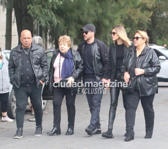 Las fotos del emotivo último adiós de Cholo Simeone a su padre Carlos en el cementerio de la Chacarita