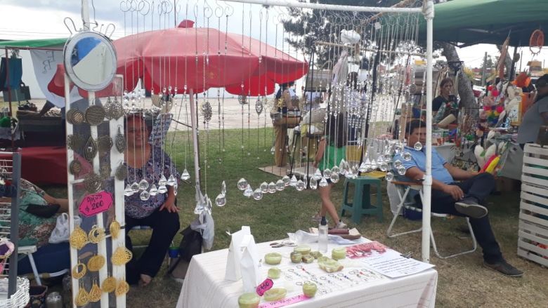 Todo el color de la Fiesta Nacional de la Alfalfa en San Basilio