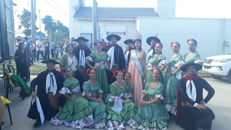 Todo el color de la Fiesta Nacional de la Alfalfa en San Basilio