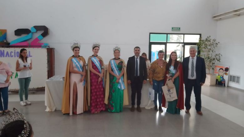 Todo el color de la Fiesta Nacional de la Alfalfa en San Basilio