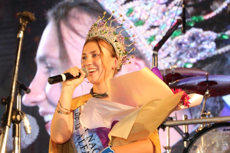 Todo el color de la Fiesta Nacional de la Alfalfa en San Basilio