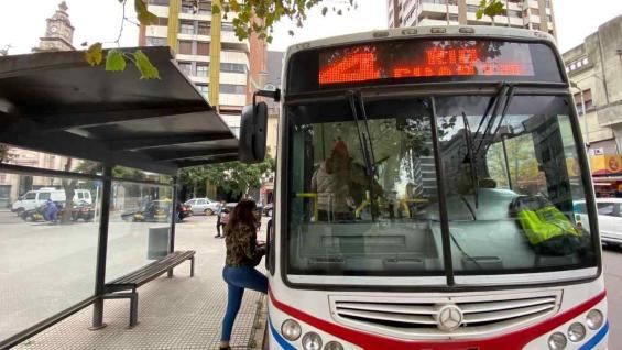 La Universidad se movilizará el 2 de mayo para reclamar la mejora del servicio de transporte urbano de pasajeros