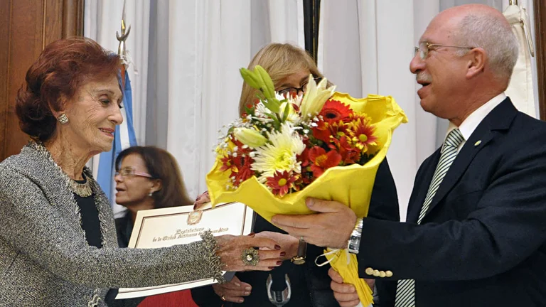 Murió a los 101 años la querida actriz Hilda Bernard