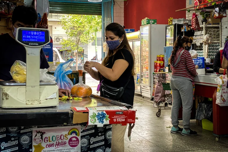 Inflación: qué se podía comprar con $1.000 hace tres meses y qué se puede comprar en la actualidad