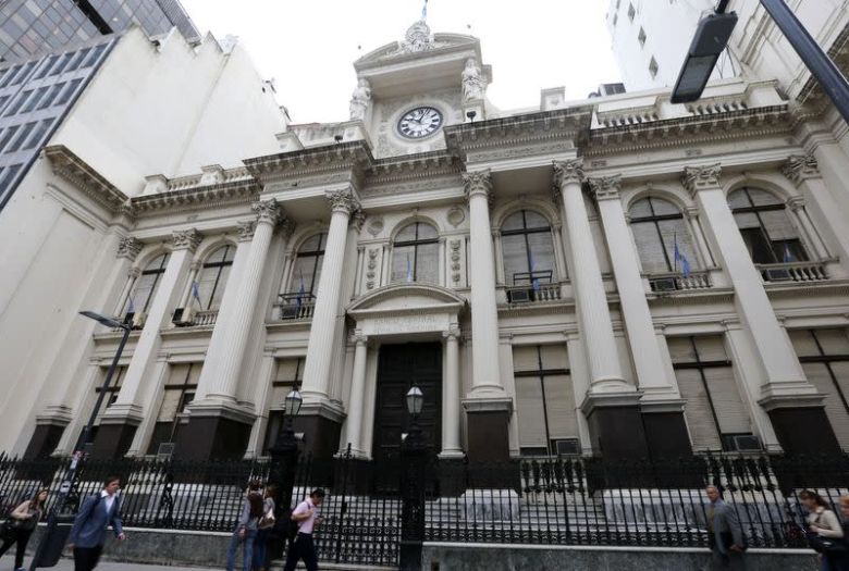 Los bancos no podrán aplicar ningún tipo de descuento sobre el bono de Refuerzo de Ingresos