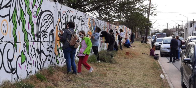 Se iniciaron los distintos cursos de “Granja de Ideas”